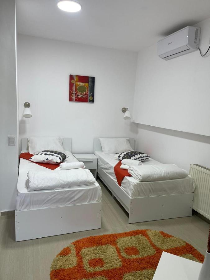 Hostel Tripoli Palace Bucarest Extérieur photo