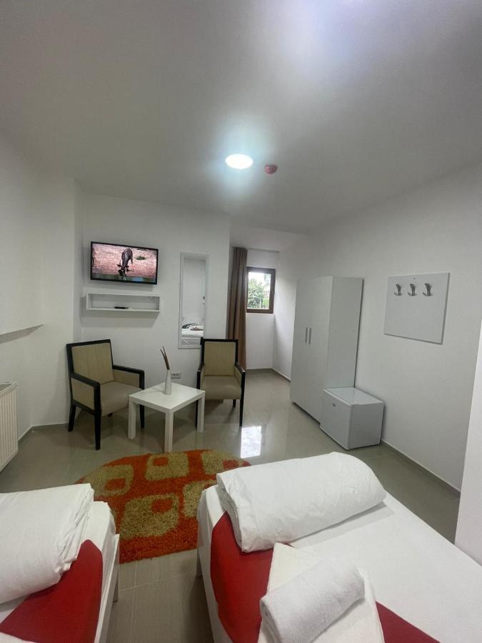 Hostel Tripoli Palace Bucarest Extérieur photo