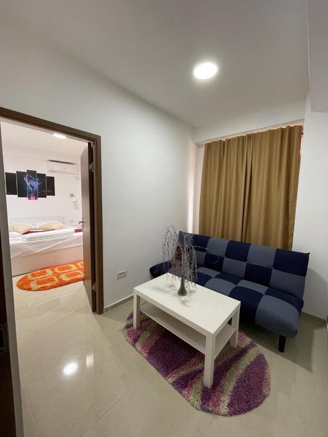 Hostel Tripoli Palace Bucarest Extérieur photo