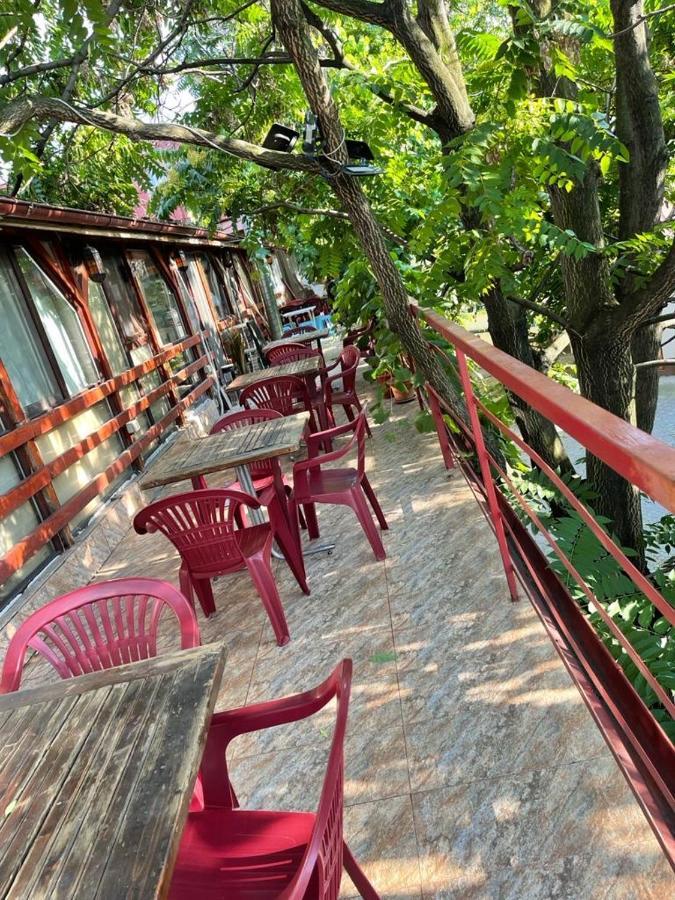 Hostel Tripoli Palace Bucarest Extérieur photo